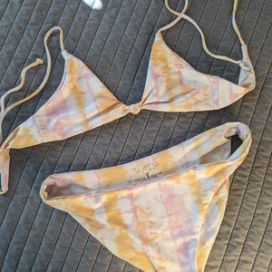 Skatie bikini